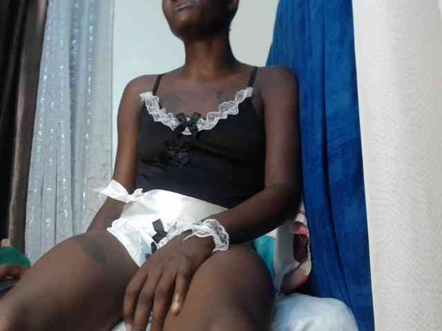 Blackpappie webcam