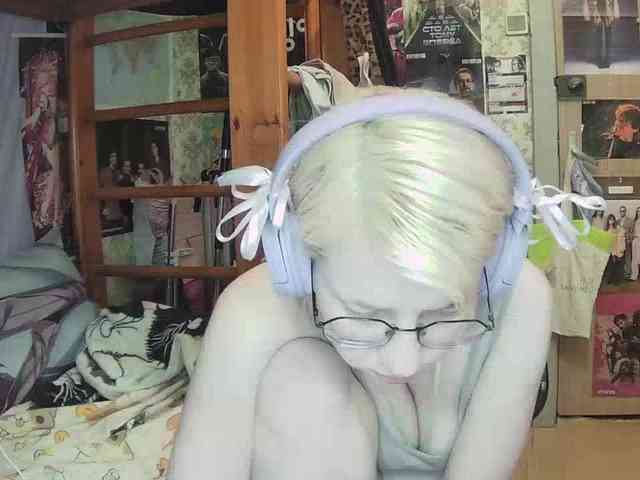 anadewitt webcam