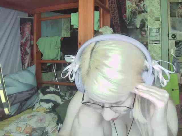anadewitt webcam