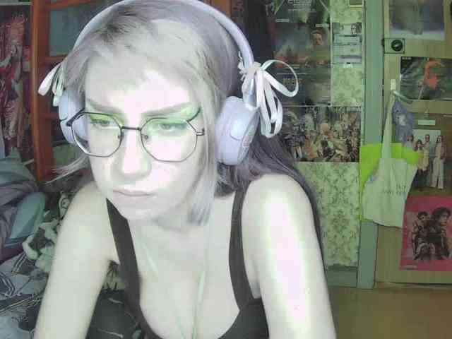 anadewitt webcam