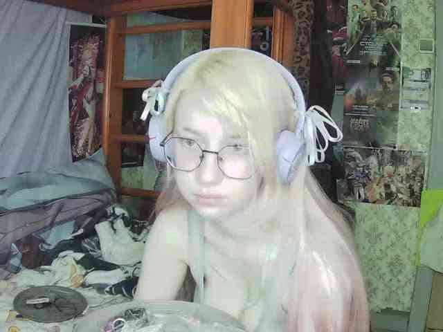 anadewitt webcam
