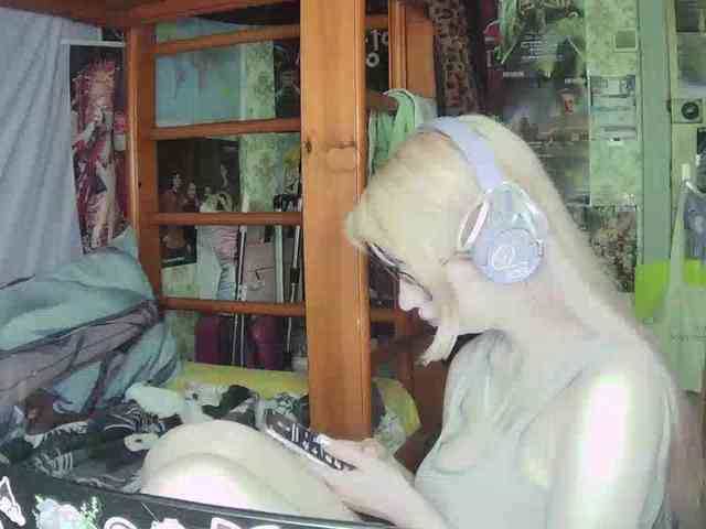 anadewitt webcam