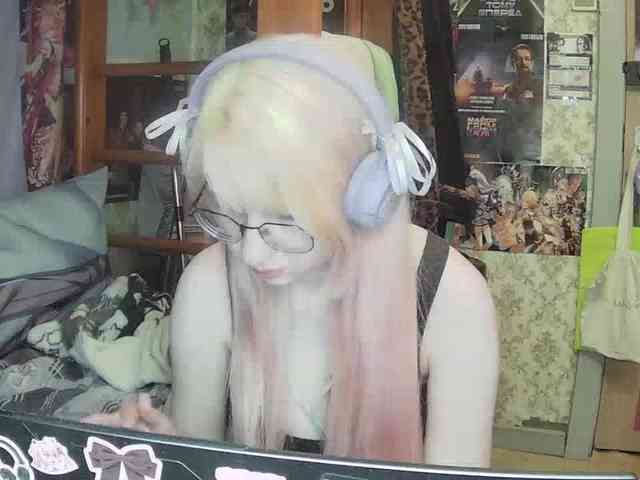 anadewitt webcam
