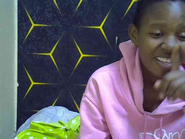 Candy27 webcam
