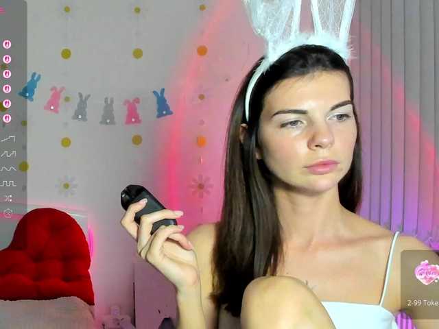 andrea-tasty's BongaCams show and profile