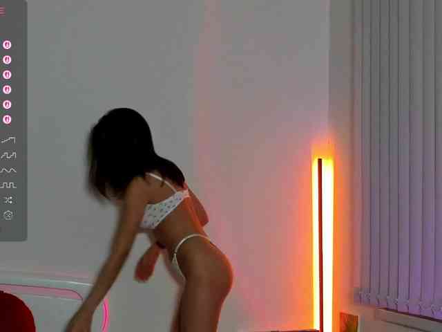 AndreaBlossom webcam