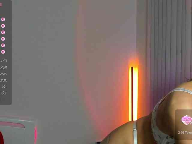 AndreaBlossom webcam