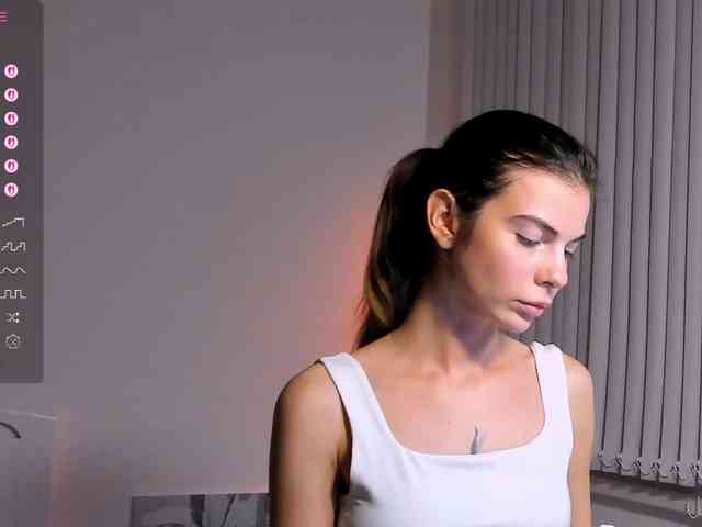 public webcam porn Andrea-tasty
