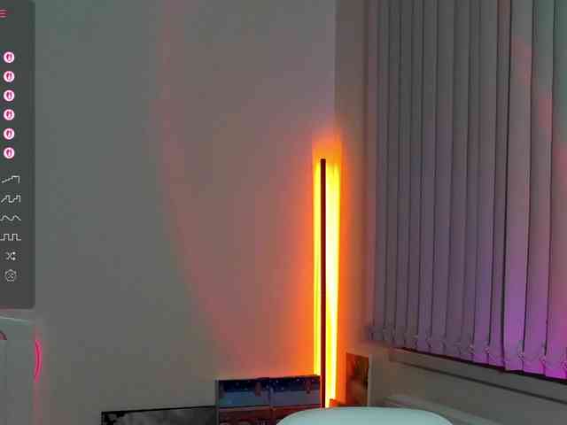 AndreaBlossom webcam