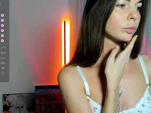 AndreaBlossom webcam
