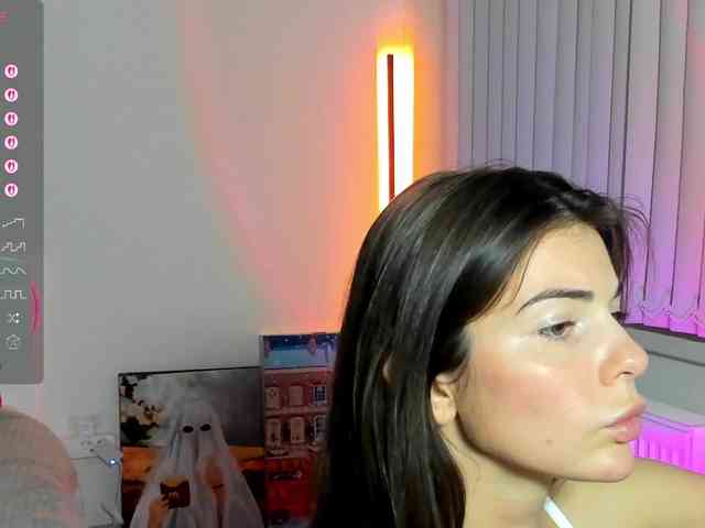 AndreaBlossom webcam