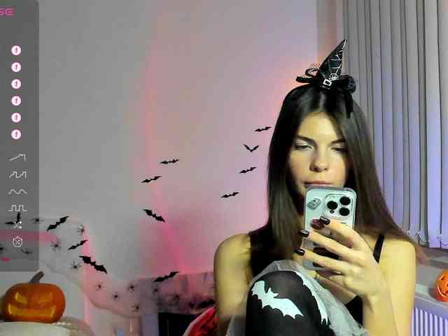 AndreaBlossom webcam