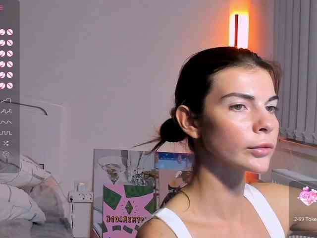 live sex cam chat Andrea-tasty