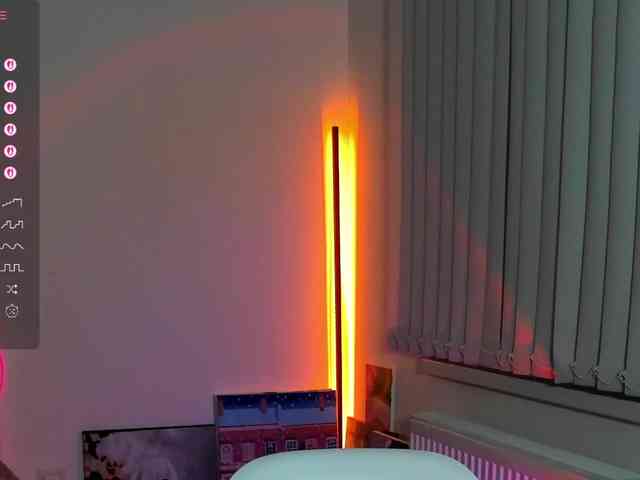 AndreaBlossom webcam