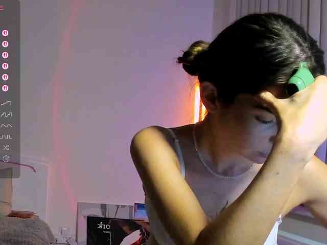 AndreaBlossom webcam