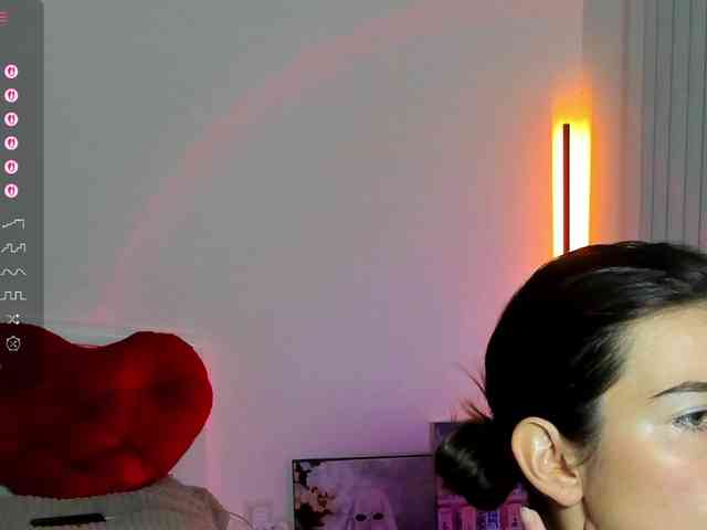 AndreaBlossom webcam