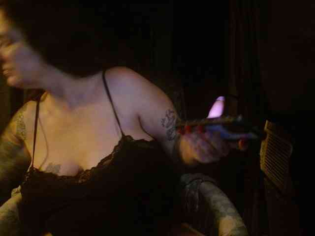 SimoneMoore webcam