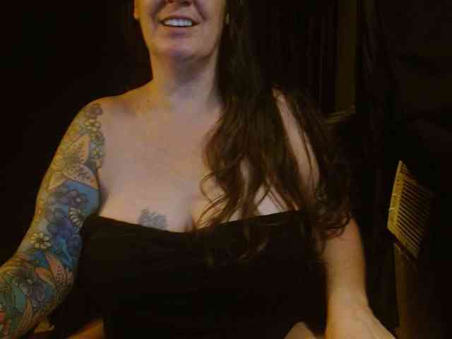 SimoneMoore Live Webcam on BongaCams