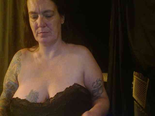 SimoneMoore webcam