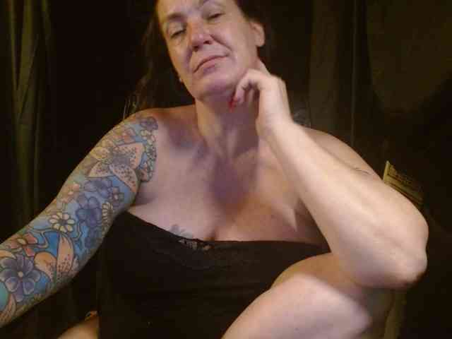SimoneMoore webcam