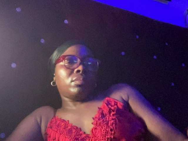 Sweetbellea from BongaCams