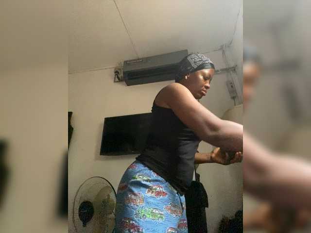 Sweetbellea's BongaCams show and profile