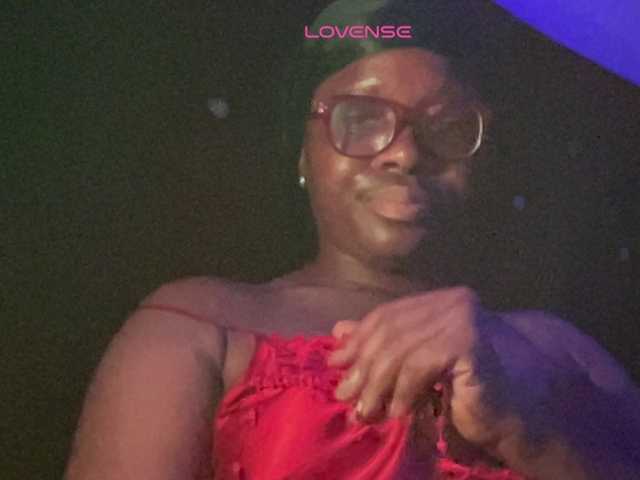 Sweetbellea's BongaCams show and profile