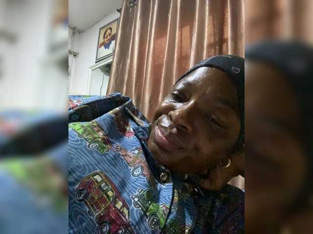 Sweetbellea's BongaCams show and profile