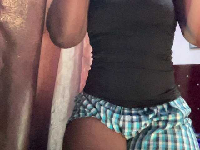 Sweetbellea's BongaCams show and profile