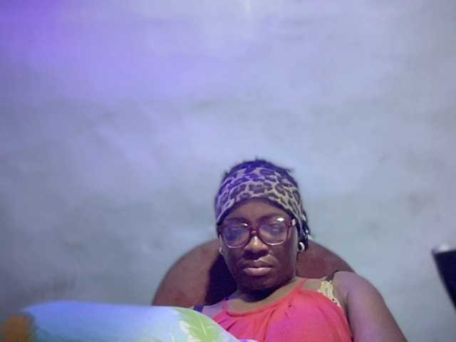 Sweetbellea's BongaCams show and profile