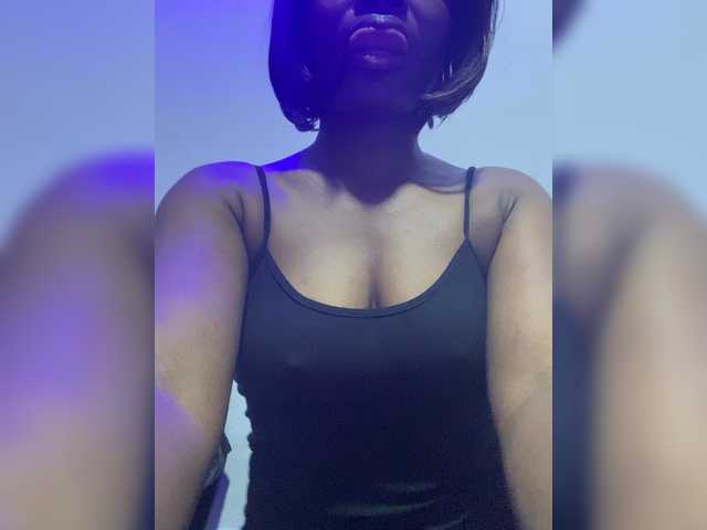 Missbellerina webcam bongacams model stream image