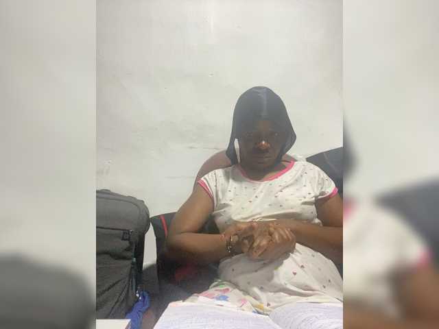 Sweetbellea's BongaCams show and profile