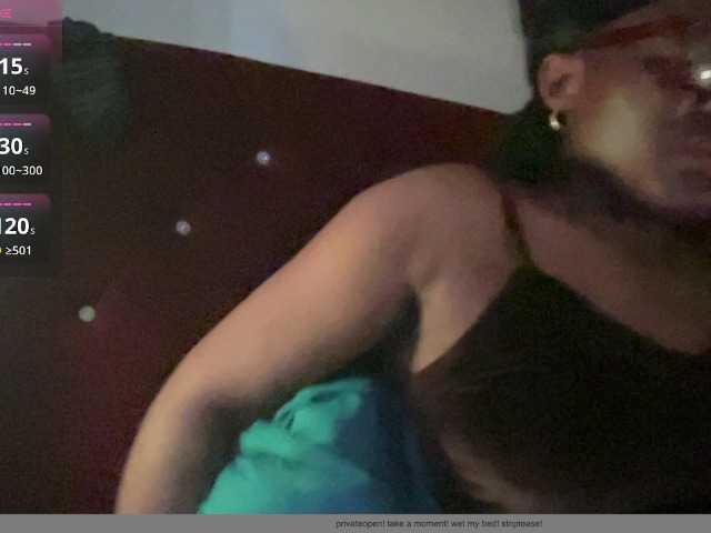 Sweetbellea's BongaCams show and profile