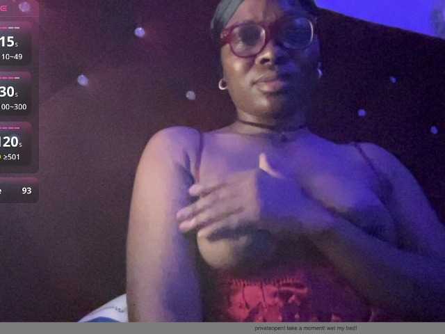 Sweetbellea's BongaCams show and profile