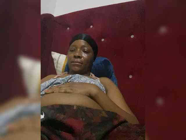 Sweetpussybelle webcam