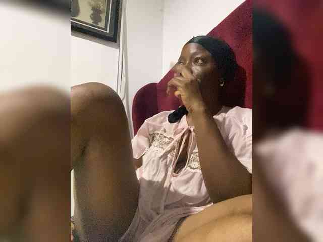 Sweetpussybelle webcam