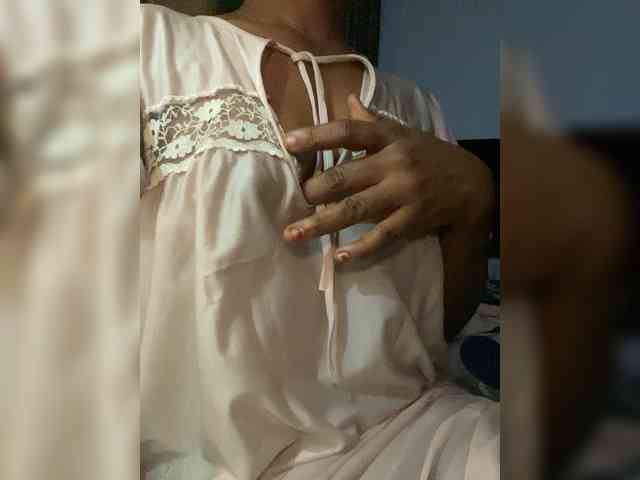 Sweetpussybelle webcam