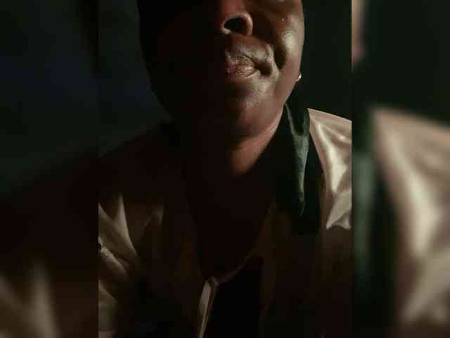 Sweetpussybelle webcam