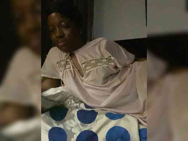 Sweetpussybelle webcam