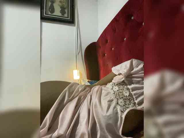 Sweetpussybelle webcam