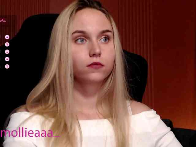 free nude webcam Molliea