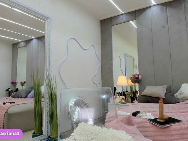 YannaMiana's BongaCams show and profile