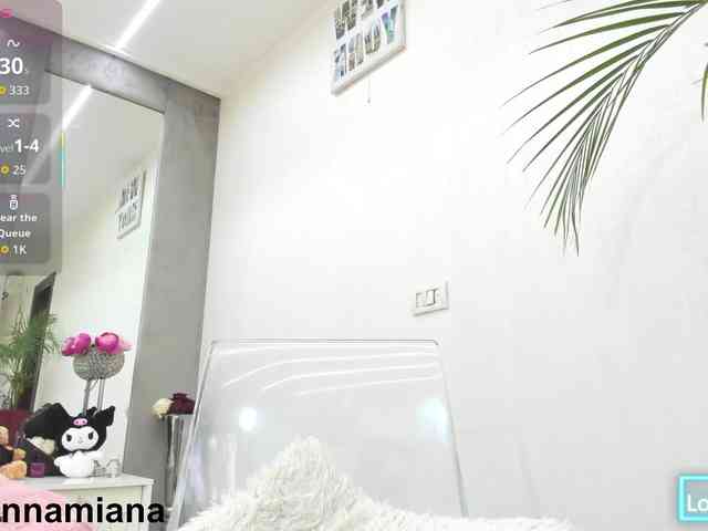 YannaMiana webcam