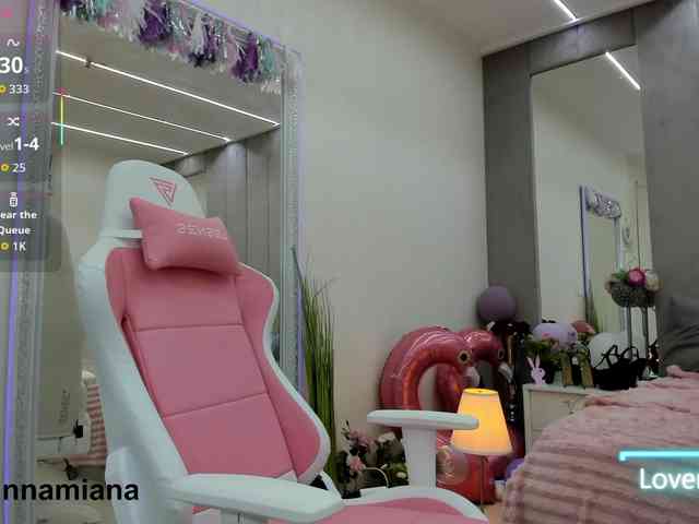YannaMiana webcam