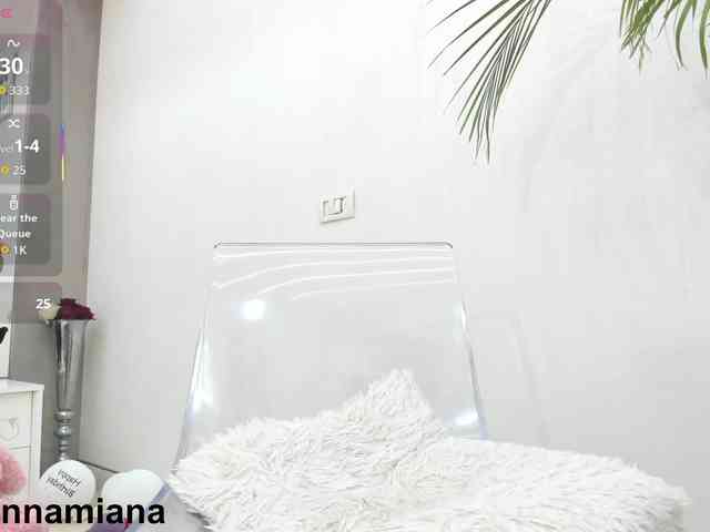 YannaMiana webcam