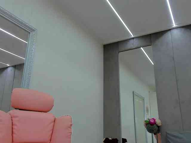 YannaMiana webcam