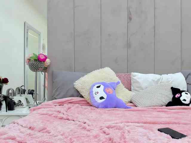 YannaMiana webcam