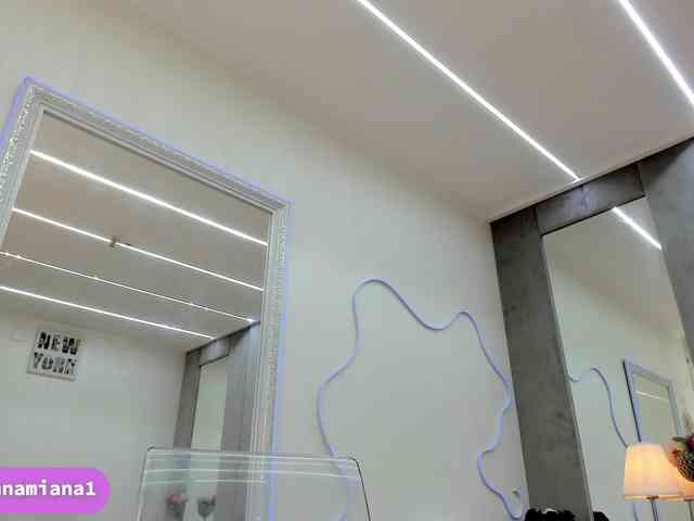 YannaMiana webcam