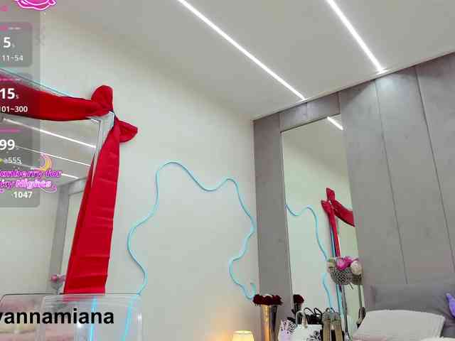 YannaMiana webcam