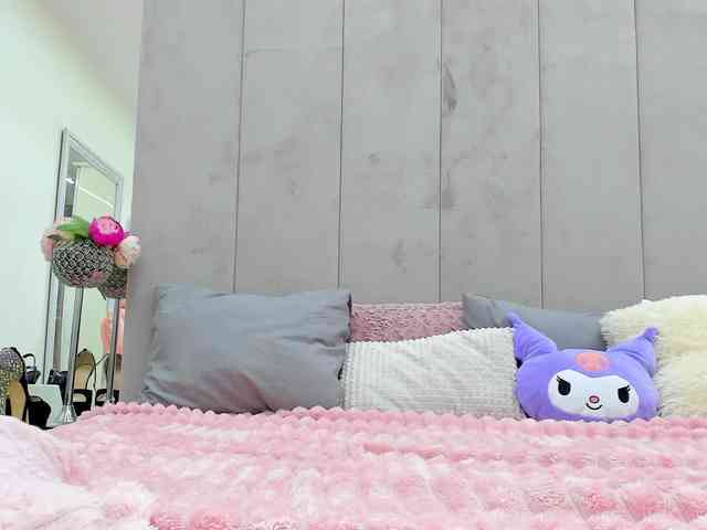 YannaMiana webcam